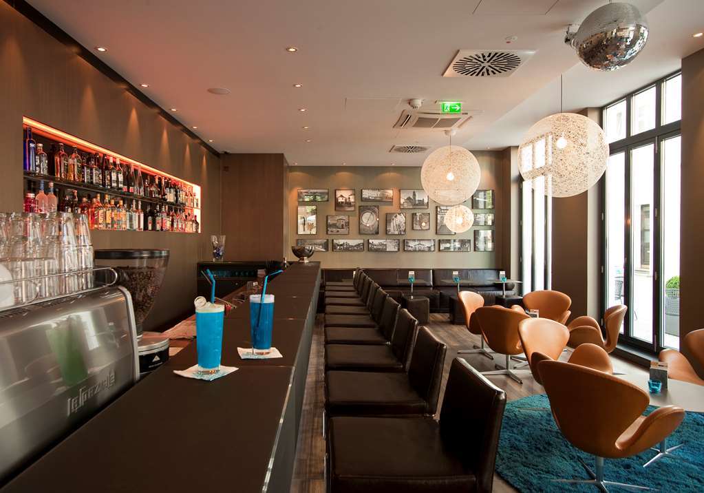 Motel One Σααρμπρύκεν Εστιατόριο φωτογραφία