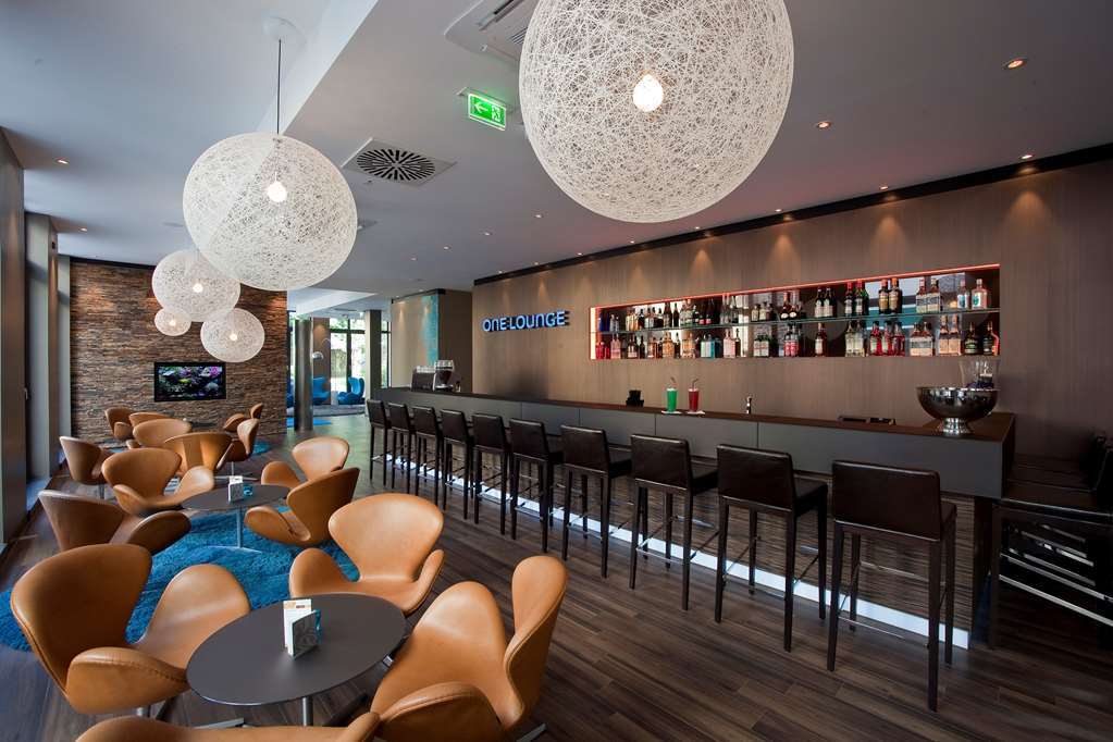 Motel One Σααρμπρύκεν Εστιατόριο φωτογραφία